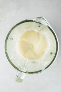 Ananas Smoothie Bowl in einem Mixer